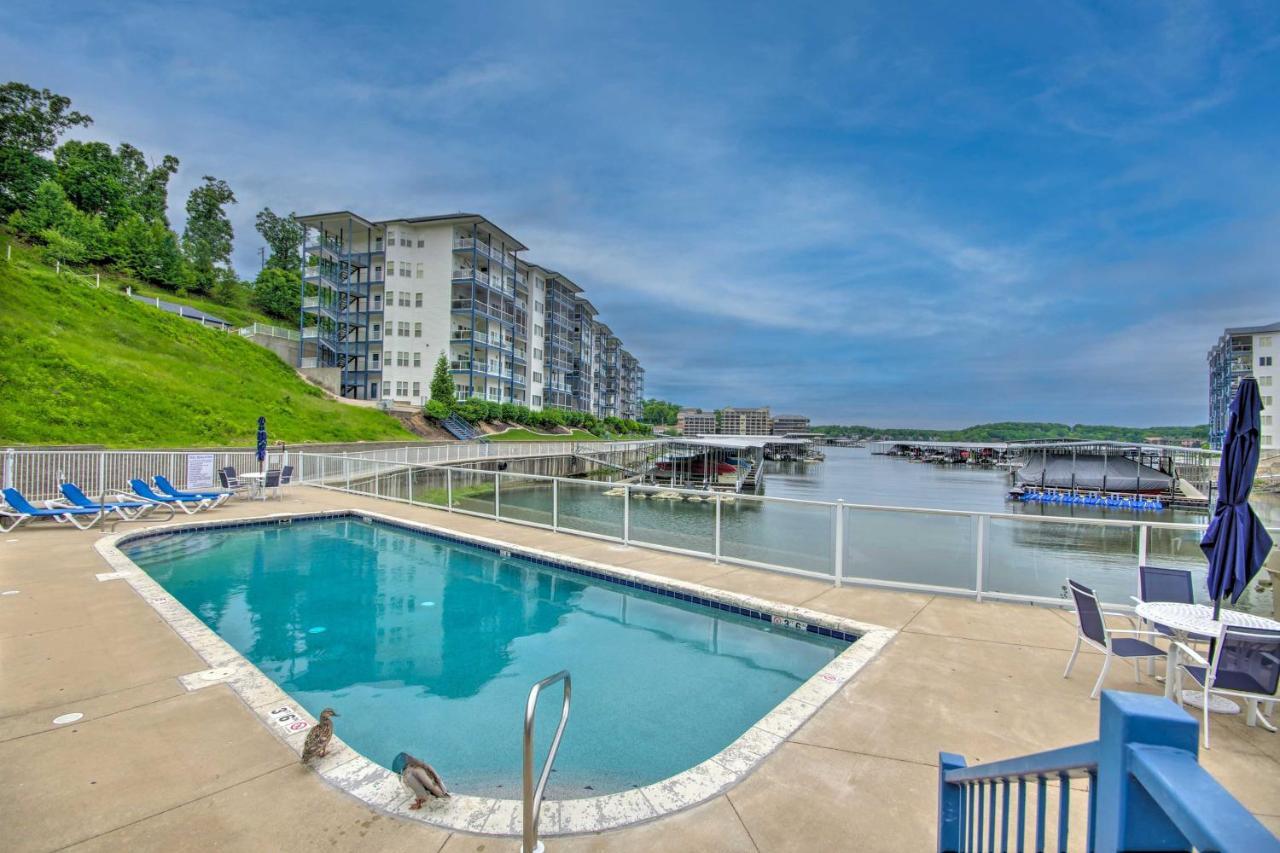 Breezy Lake Ozark Escape Dock, Slip And Pool! المظهر الخارجي الصورة